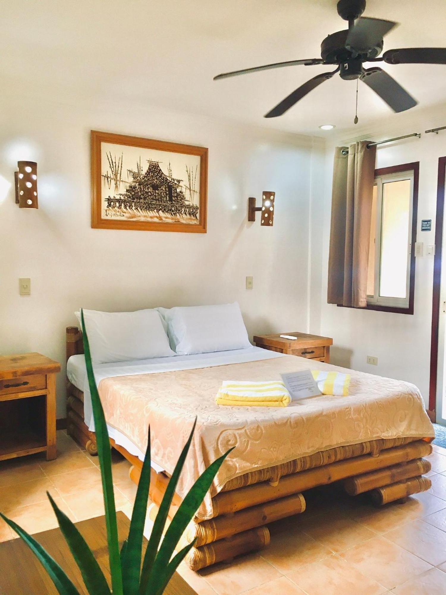 Thalatta Resort Zamboanguita  Екстериор снимка