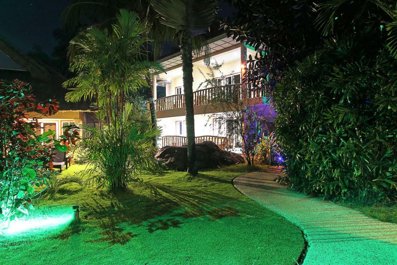 Thalatta Resort Zamboanguita  Екстериор снимка