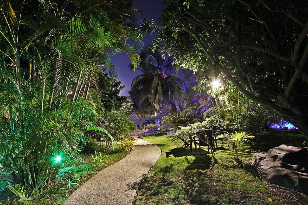 Thalatta Resort Zamboanguita  Екстериор снимка